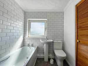 Photo 10- click for photo gallery